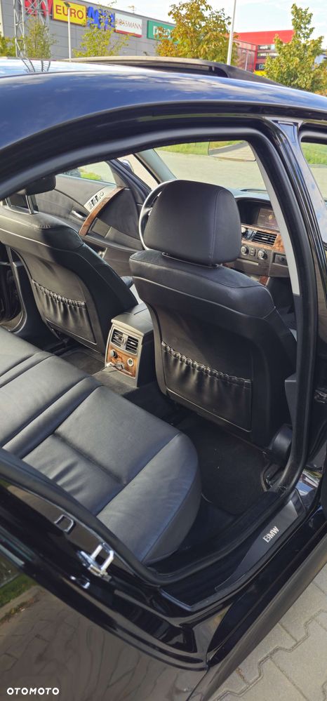 BMW Seria 5 530xi - 23