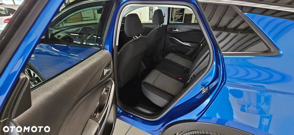 Opel Grandland X 1.2 T GPF Edition S&S - 9