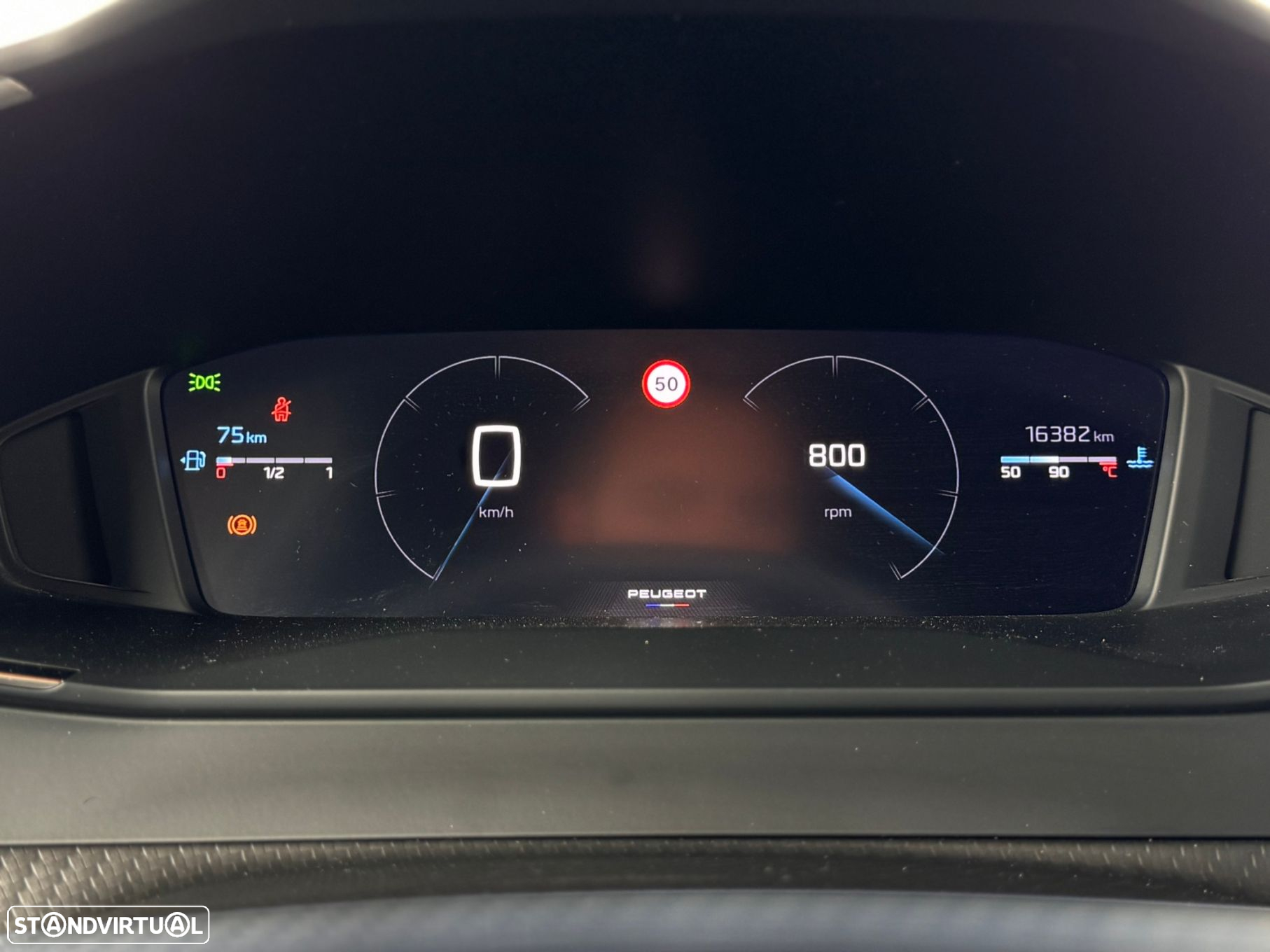 Peugeot 2008 1.2 PureTech Allure - 7