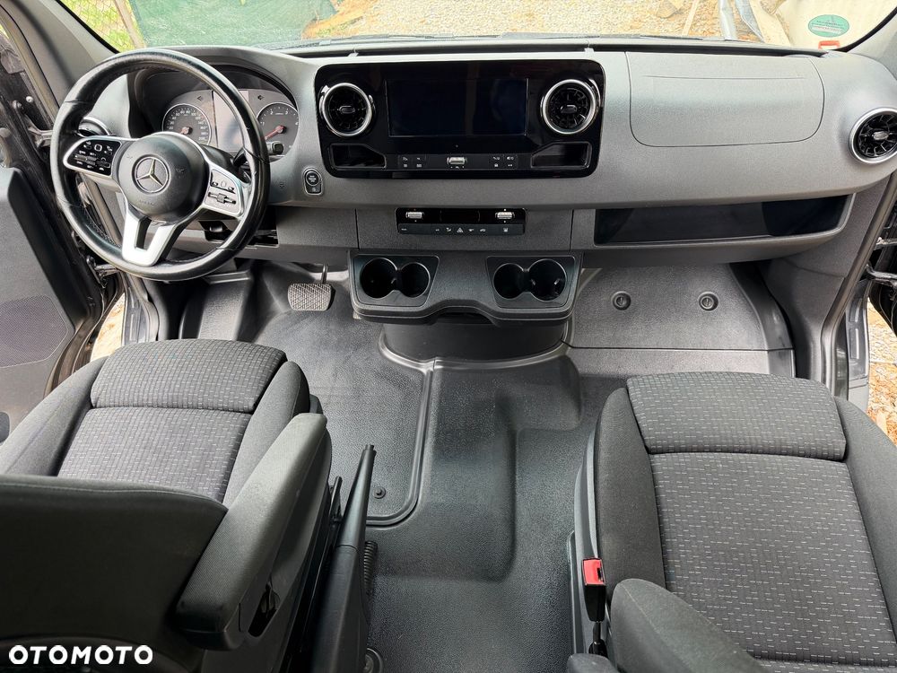 Mercedes-Benz SPRINTER - 2