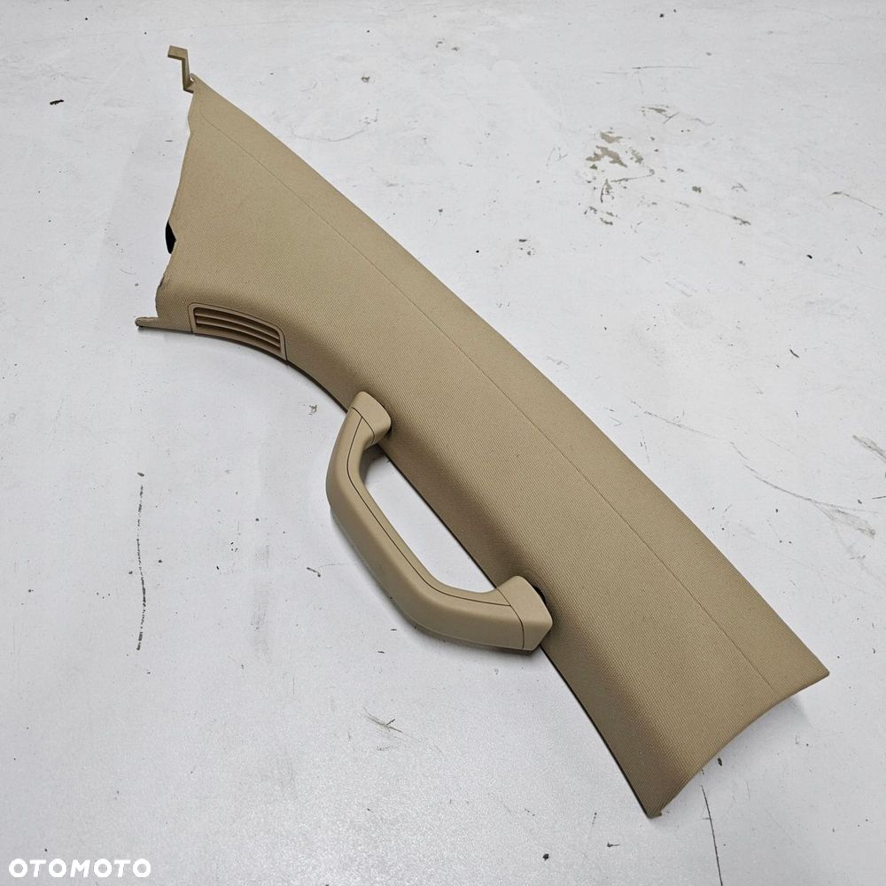 VW T5 MULTIVAN tapicerka rączka słupka A PRAWA 7H5867234 - 1