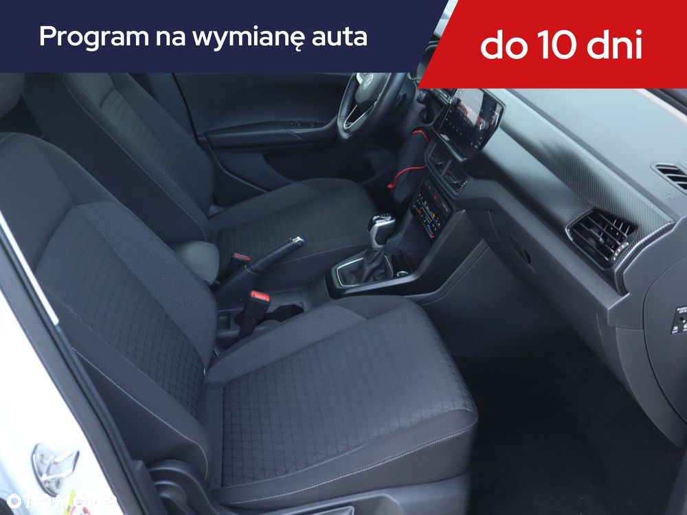 Volkswagen T-Cross - 11