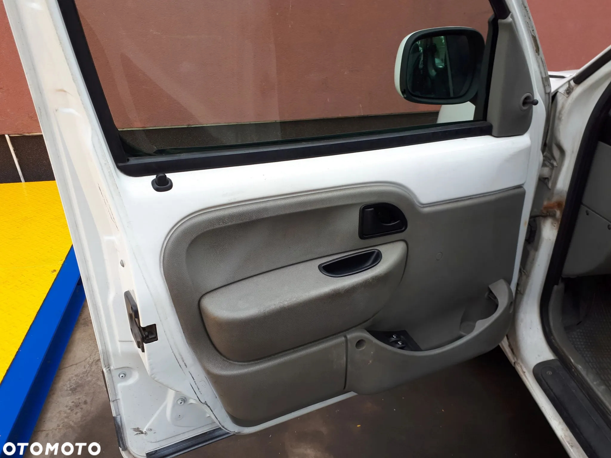 RENAULT KANGOO I 03-08 1.5 DCI ZWROTNICA PRZÓD PRAWA LEWA - 20