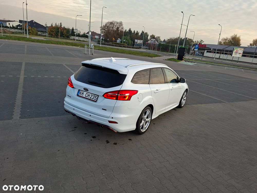 Ford Focus - 19