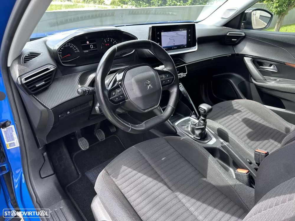 Peugeot 2008 1.2 PureTech Allure Pack - 27