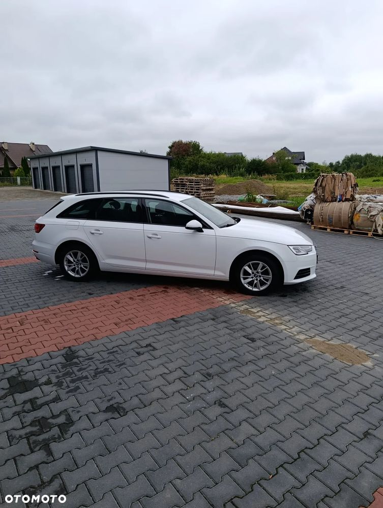Audi A4 Avant 2.0 TDI S tronic - 14