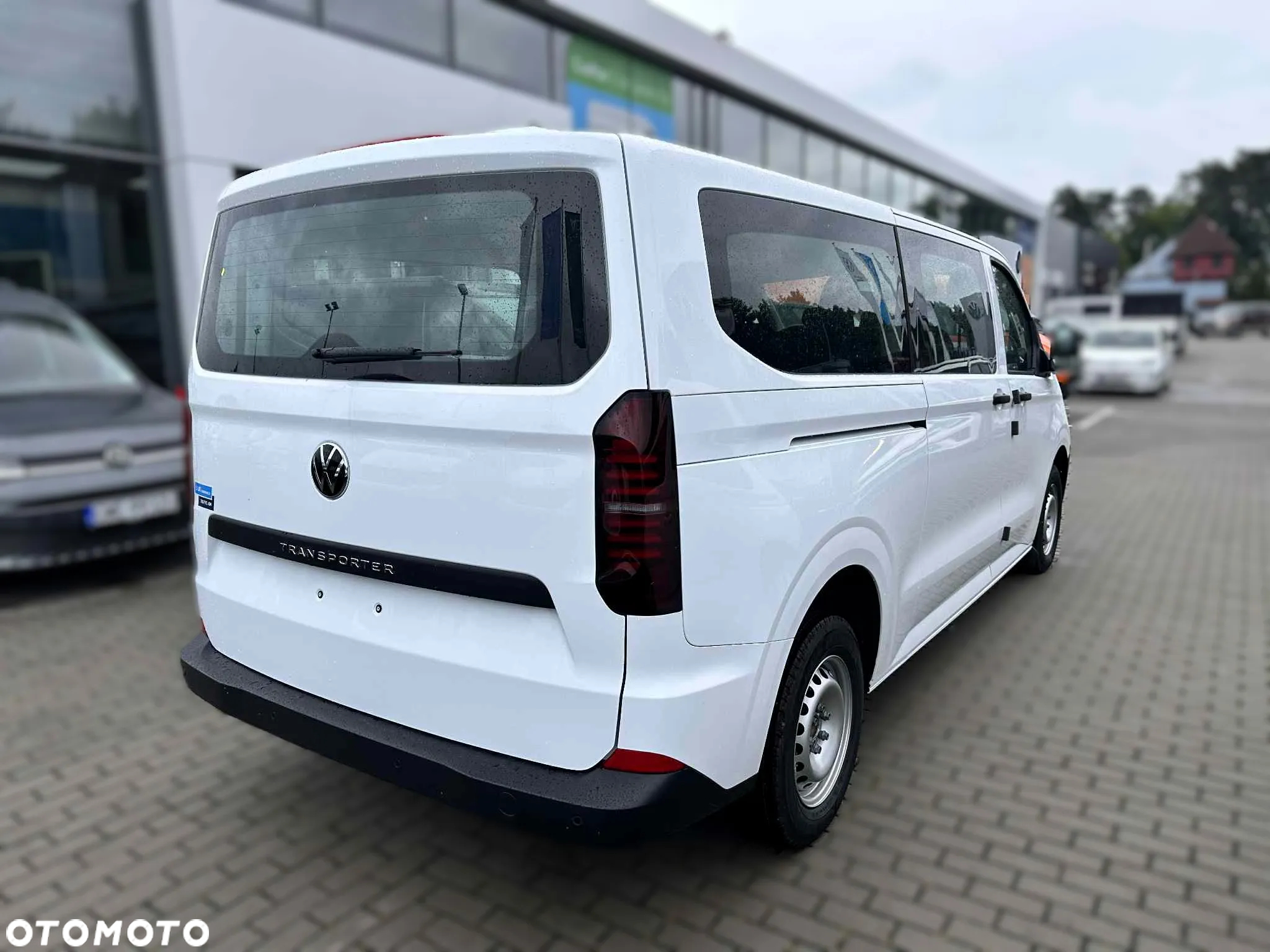 Volkswagen Transporter T7 - 11
