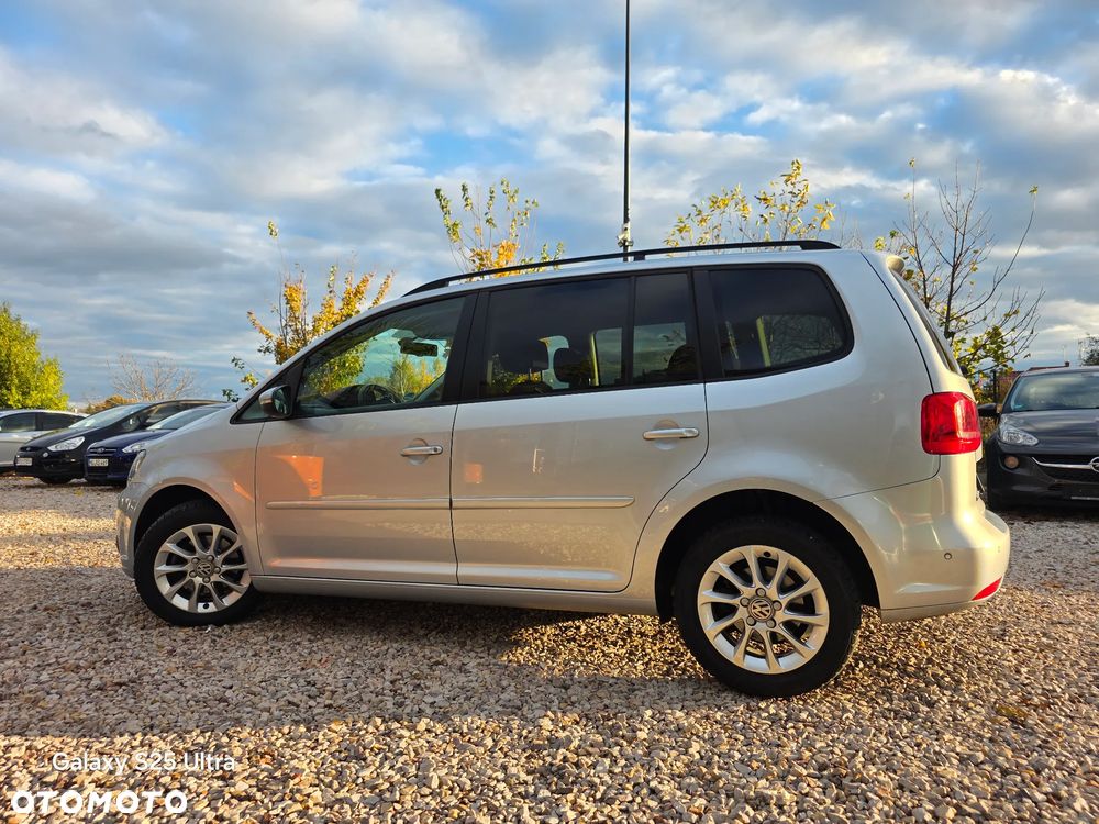 Volkswagen Touran 1.6 TDI DPF BlueMotion Technology Comfortline - 18