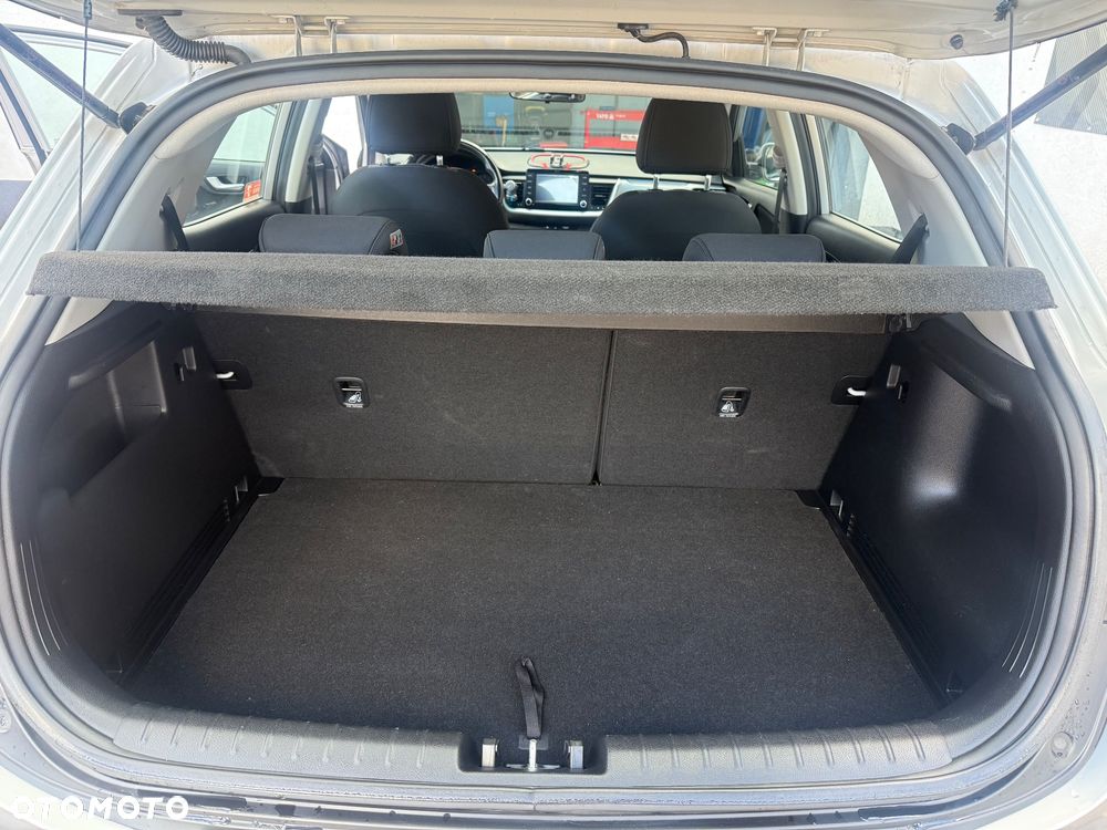 Kia Stonic 1.2 L - 18