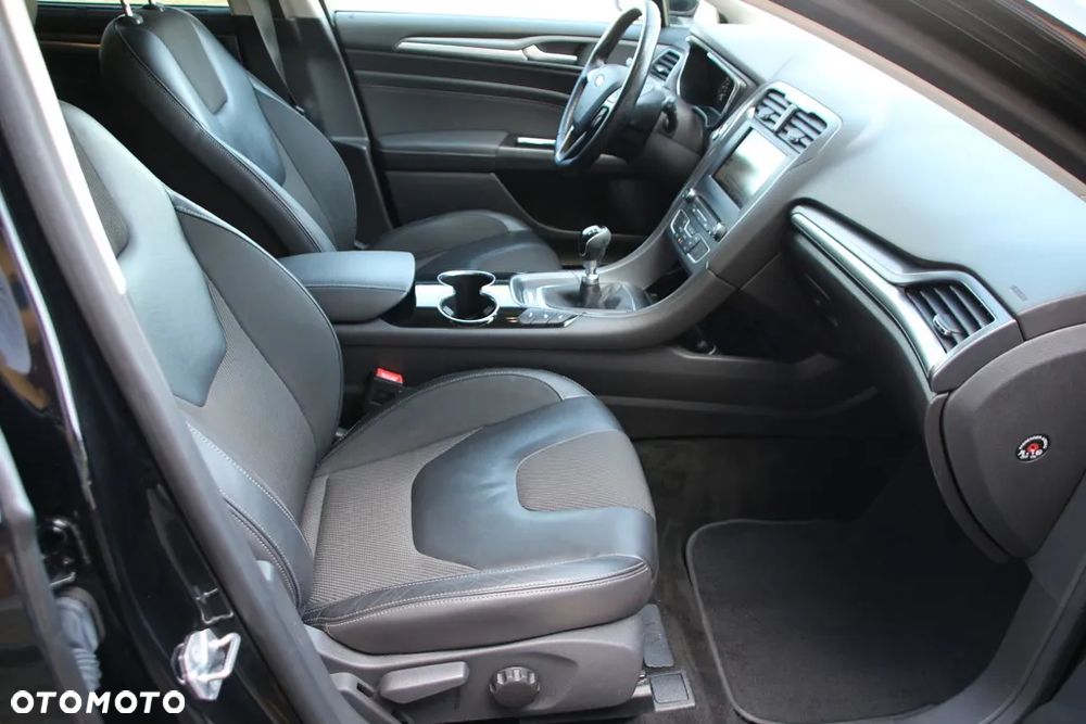 Ford Mondeo 2.0 TDCi STart-Stopp Titanium - 22