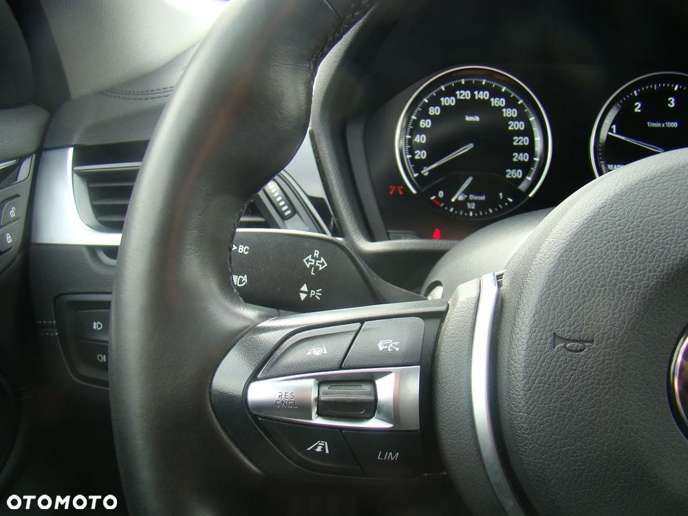 BMW X1 xDrive20d Sport - 27