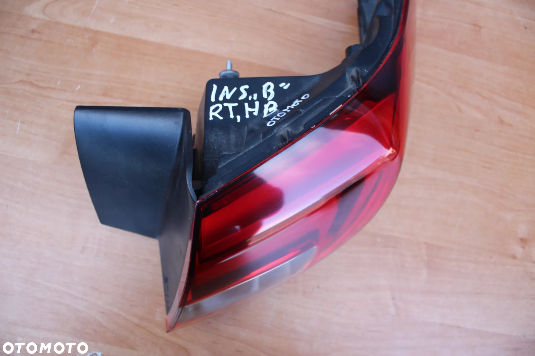 LAMPA PRAWY TYŁ TYLNA PRAWA W BŁOTNIK OPEL INSIGNIA B HATCHBACK EUROPA 39125832 - 6
