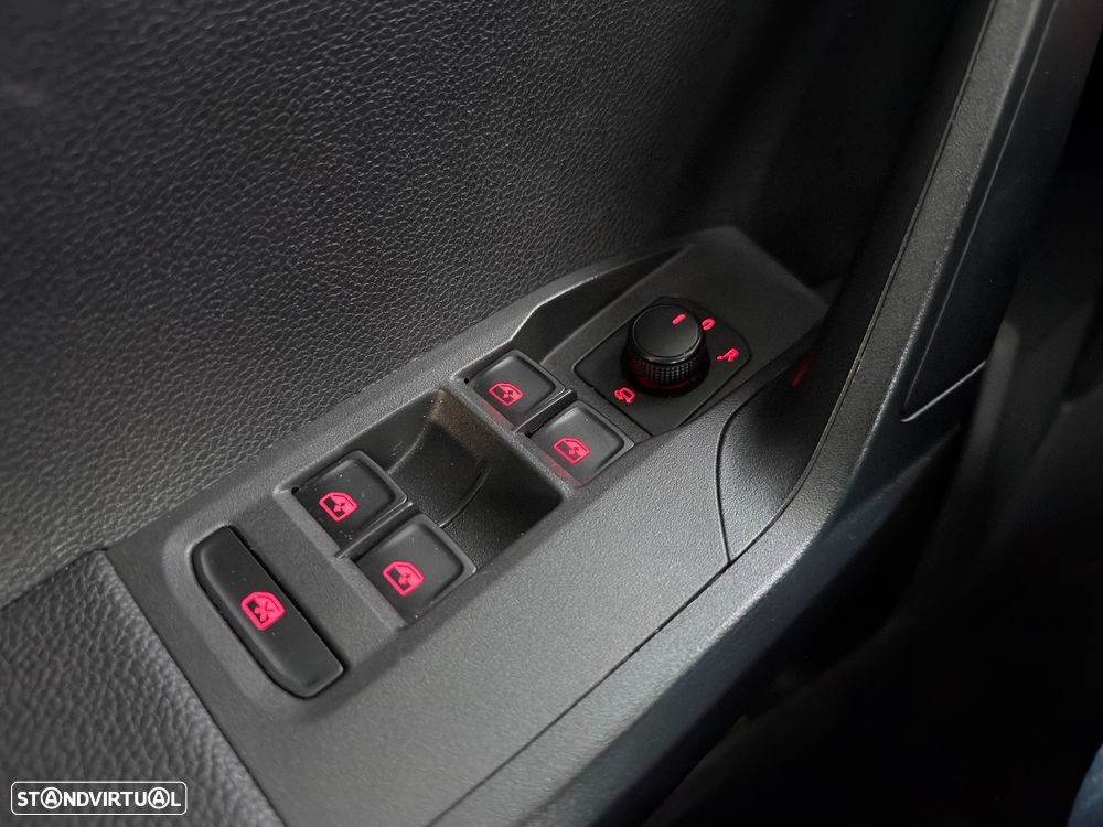 SEAT Arona 1.0 TSI Style DSG - 7