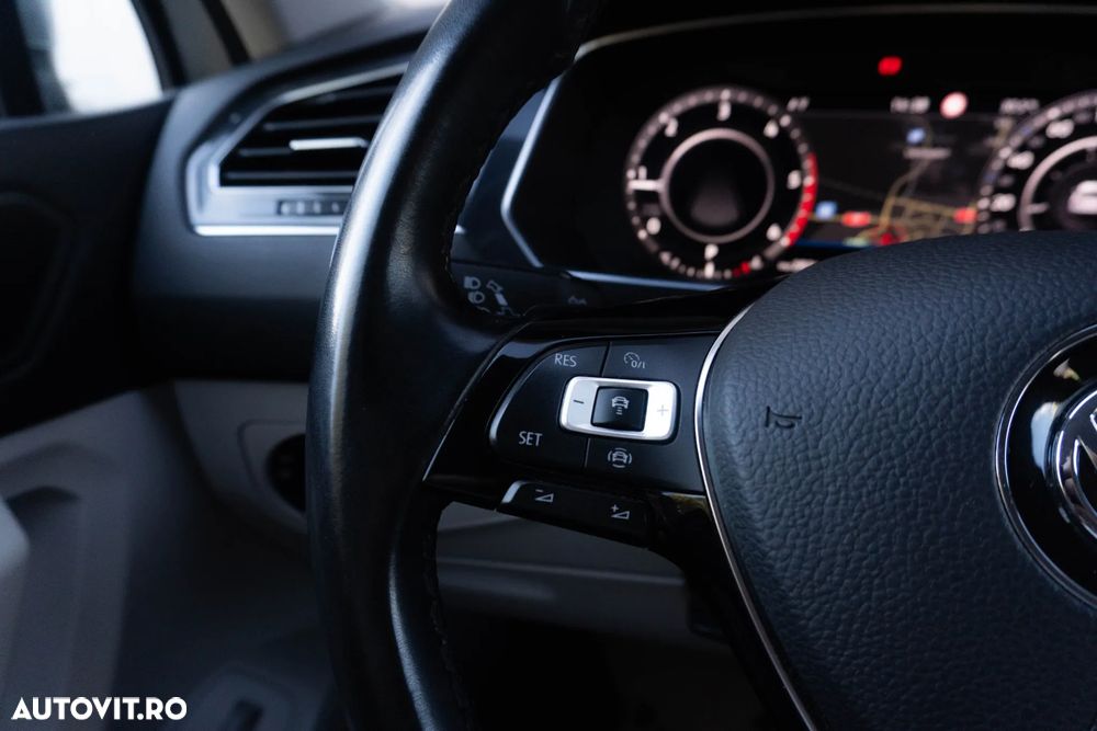 Volkswagen Tiguan 2.0 TDI 4Mot DSG Highline - 11
