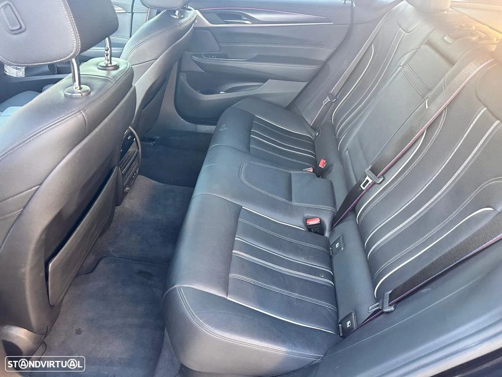 BMW 620 Gran Turismo d xDrive Pack M - 9