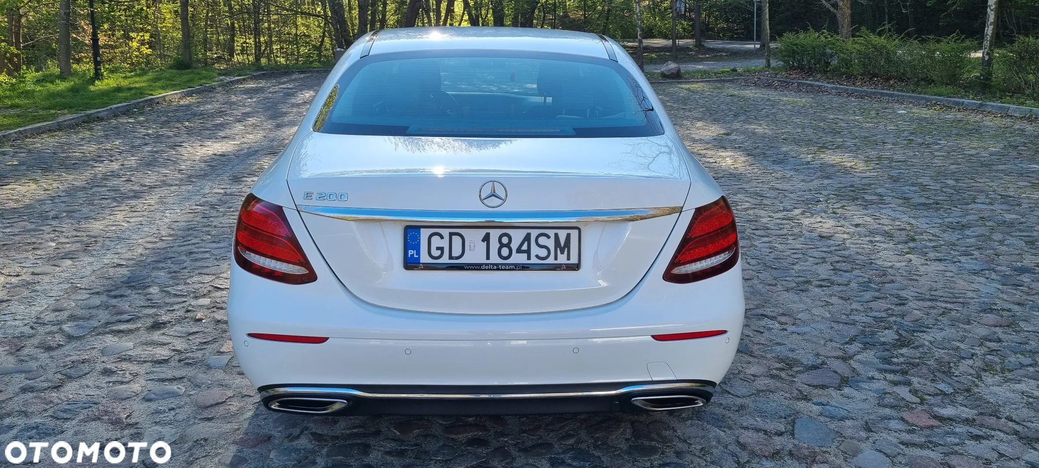 Mercedes-Benz Klasa E 200 9G-TRONIC - 4