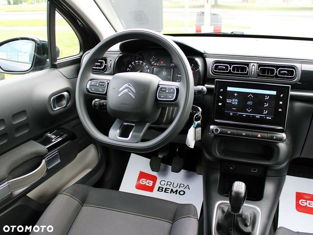 Citroën C3 1.2 PureTech Shine - 17
