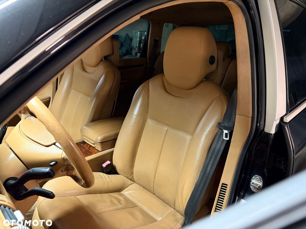 Porsche Cayenne Turbo - 21