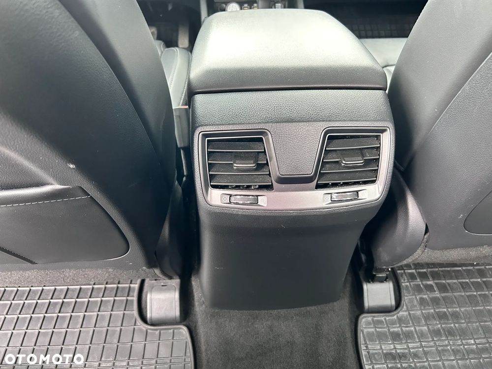 SsangYong/KGM Musso 2.2 e-XDi Quartz 4WD - 24