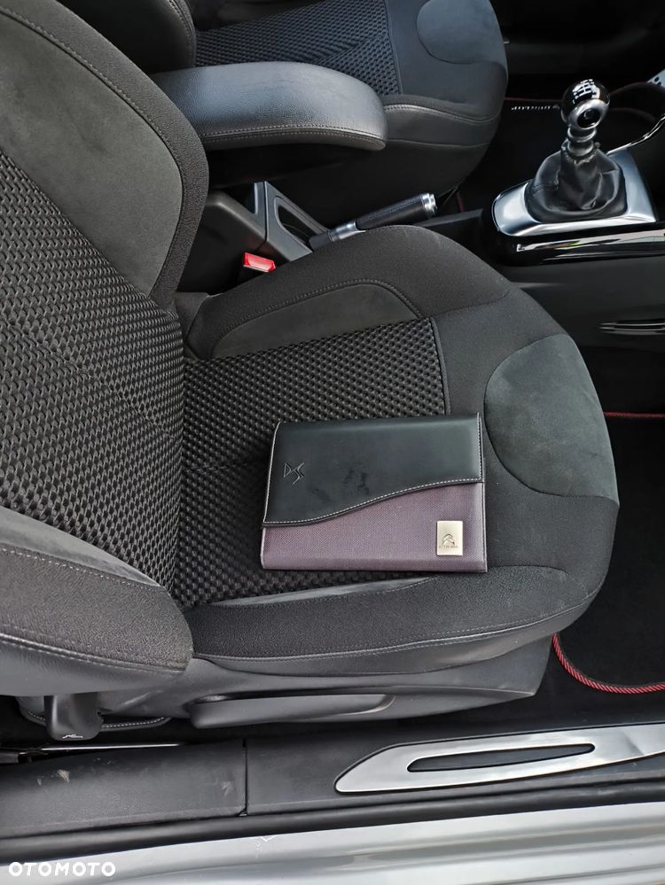 Citroën DS3 BlueHDi 120 SportChic - 19