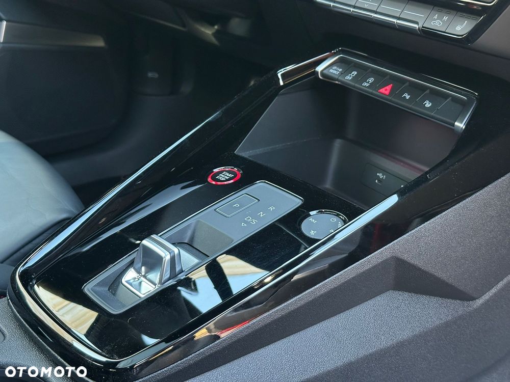 Audi RS3 Limousine - 22