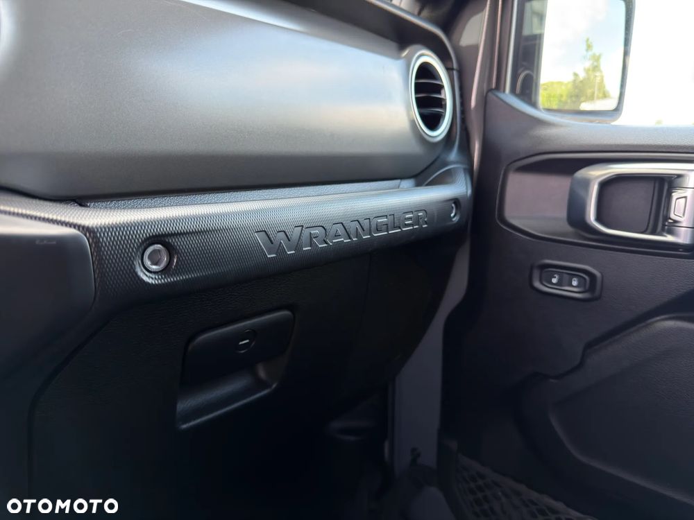 Jeep Wrangler 2.0 PHEV Softtop AWD Automatik Rubicon - 25