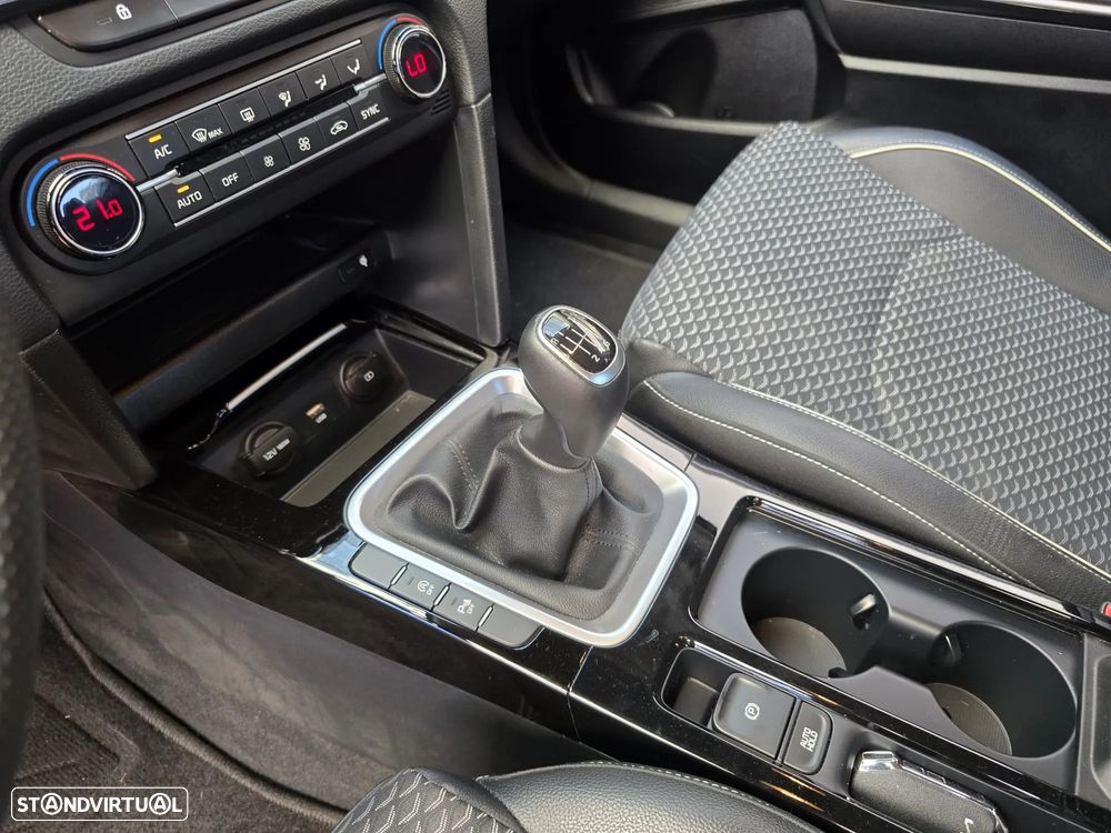 Kia XCeed 1.0 T-GDI Tech - 14