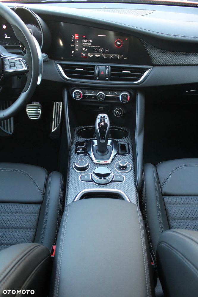 Alfa Romeo Giulia 2.9 Bi Turbo V6 Quadrifoglio - 7