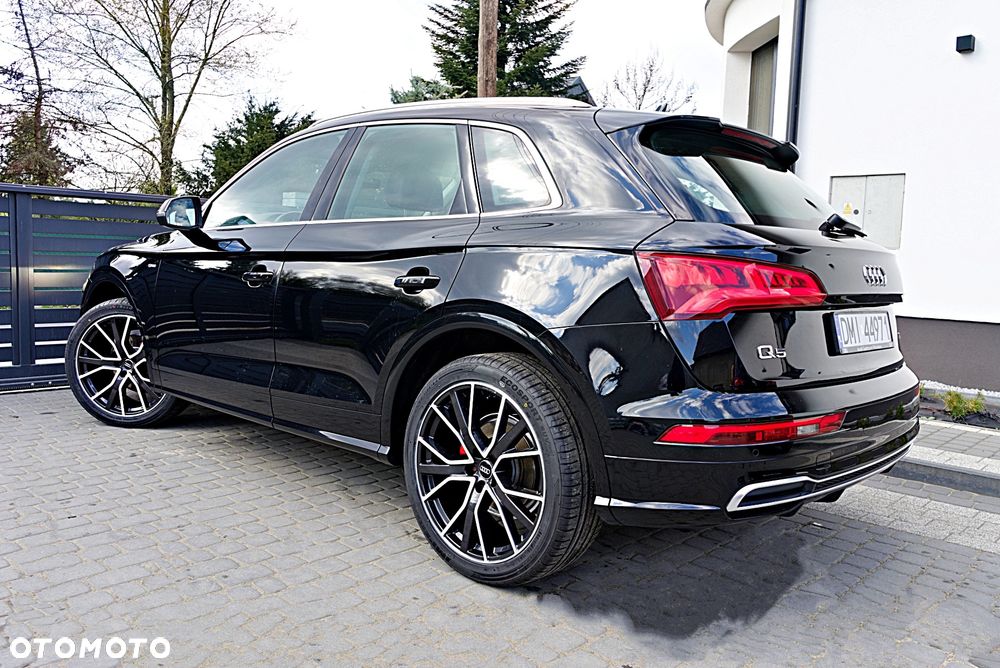 Audi Q5 2.0 TDI Design - 9