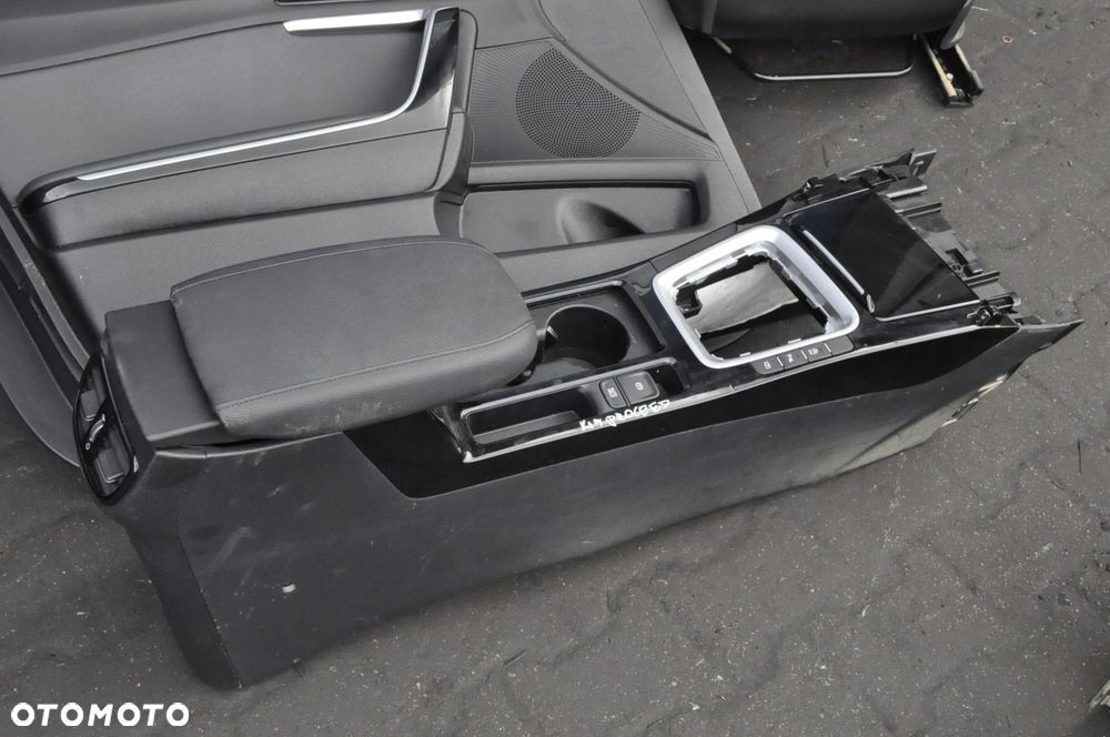 KIA PRO CEED III PRZEKŁADKA WNĘTRZA FOTELE KANAPA UK KOMBI GT-LINE - 2