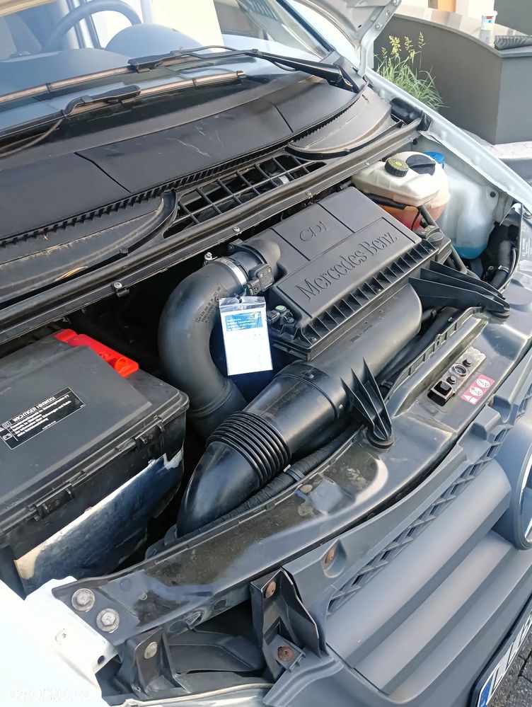 Mercedes-Benz VITO - 22