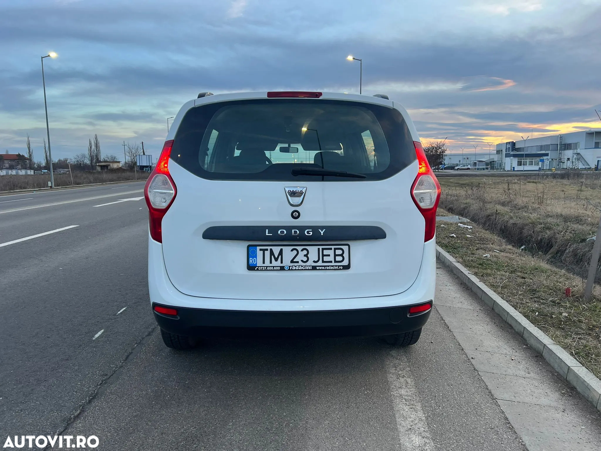 Dacia Lodgy 1.6 102 CP Ambiance - 8