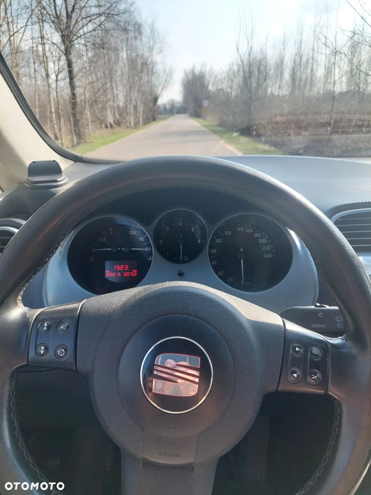 Seat Altea XL 2.0 TDI DPF Stylance - 14