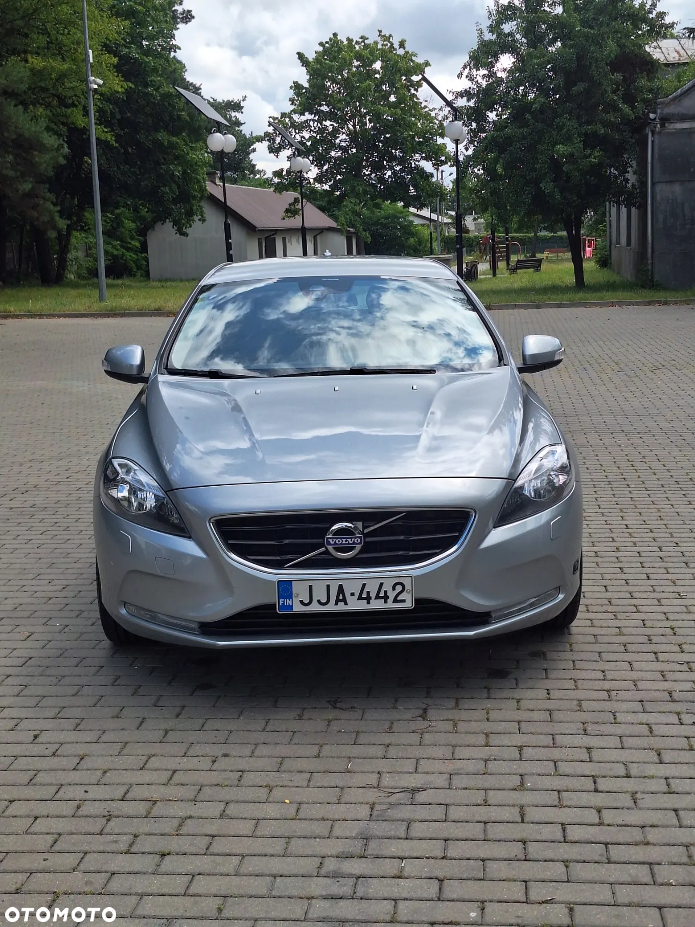Volvo V40 T2 Momentum - 2