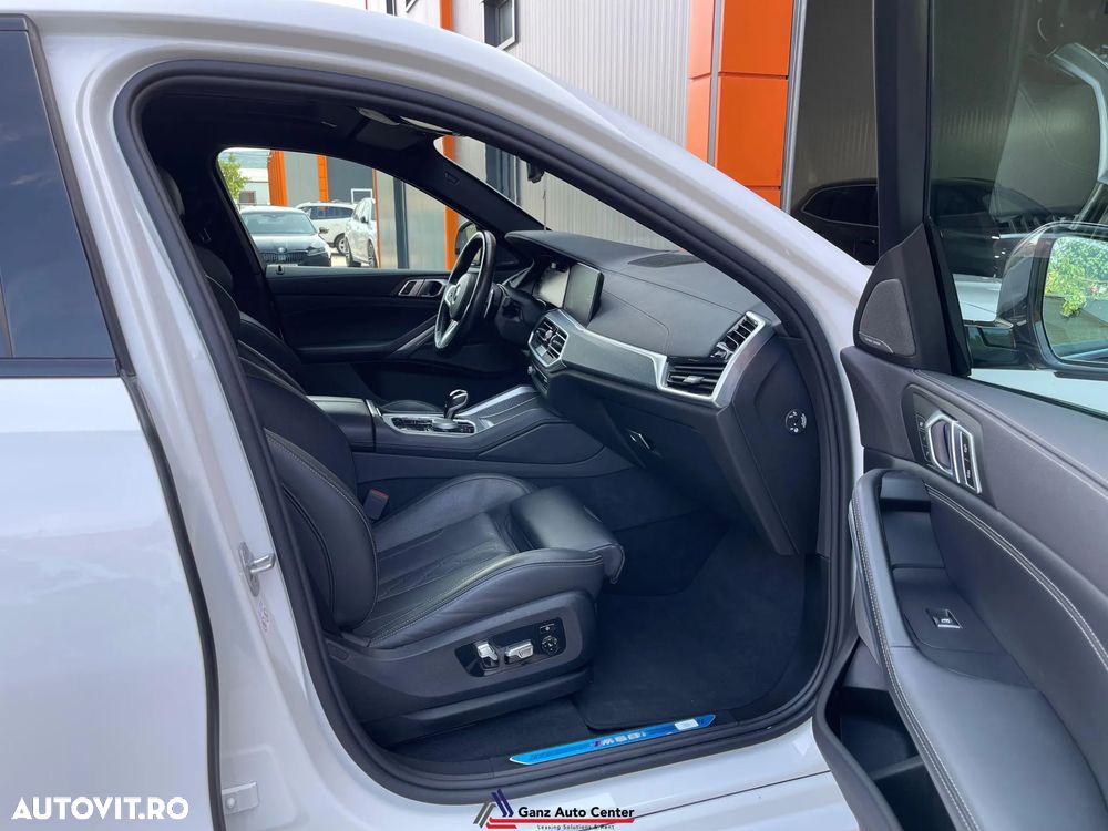 BMW X6 M M50i - 12