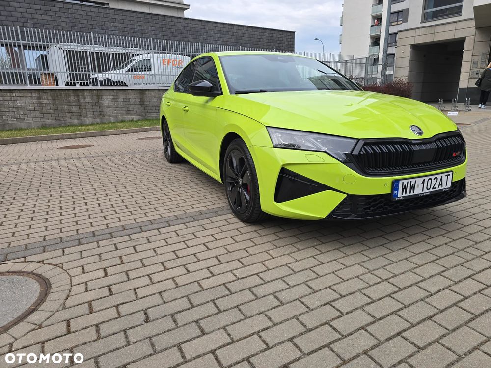Skoda Octavia 2.0 TSI RS DSG - 4