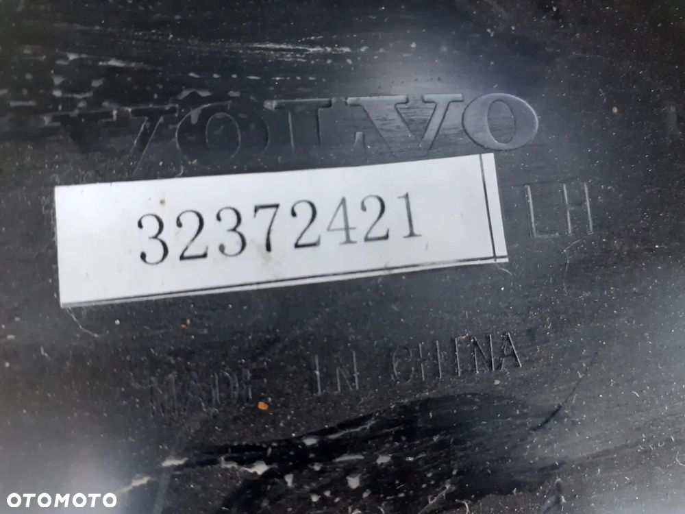 Nadkole lewe przód Volvo XC60 II 18-21r.32372421. - 4