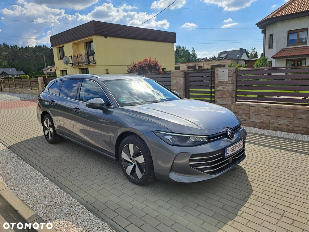 Volkswagen Passat 2.0 TDI EVO Business DSG - 2