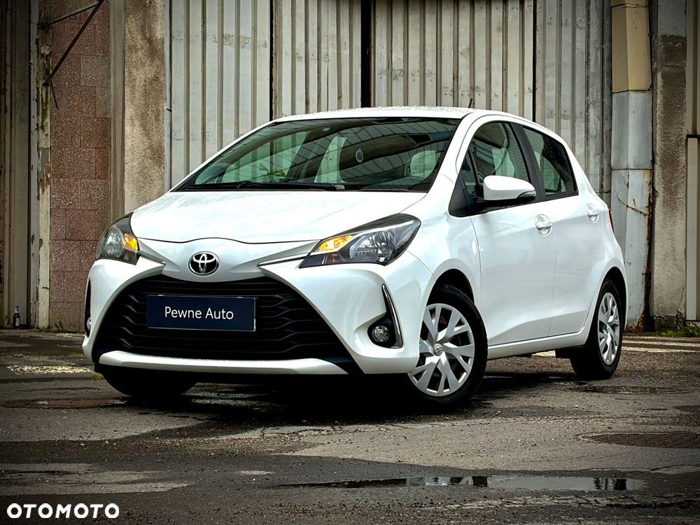 Toyota Yaris - 1