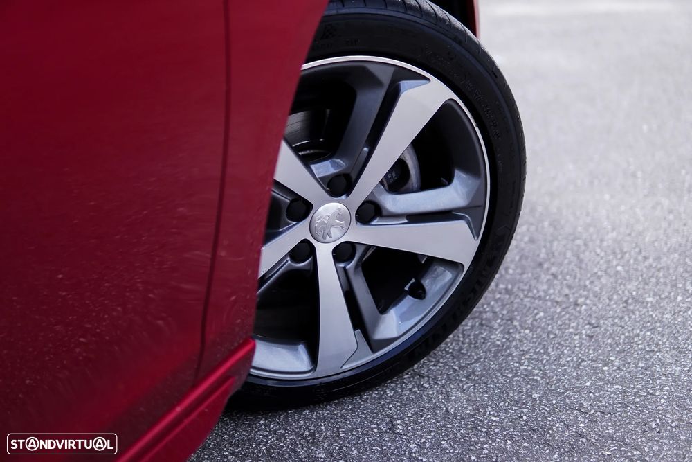 Peugeot 308 PureTech 130 GPF Stop & Start GT Pack - 21