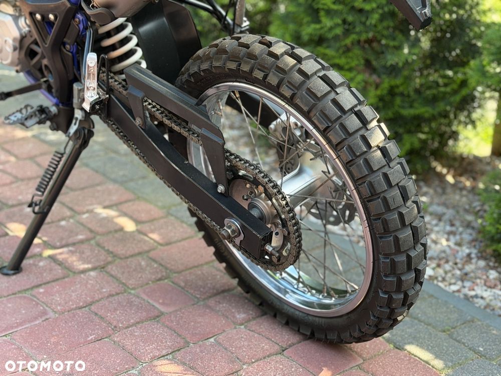 Yamaha WR - 21