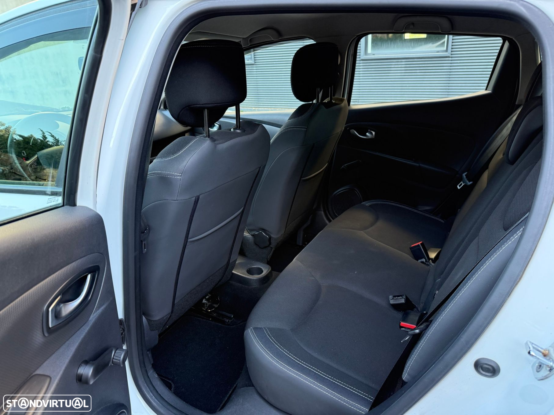Renault Clio 1.5 dCi Zen - 17