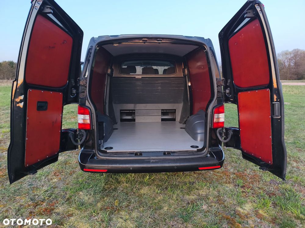 Volkswagen Transporter - 15