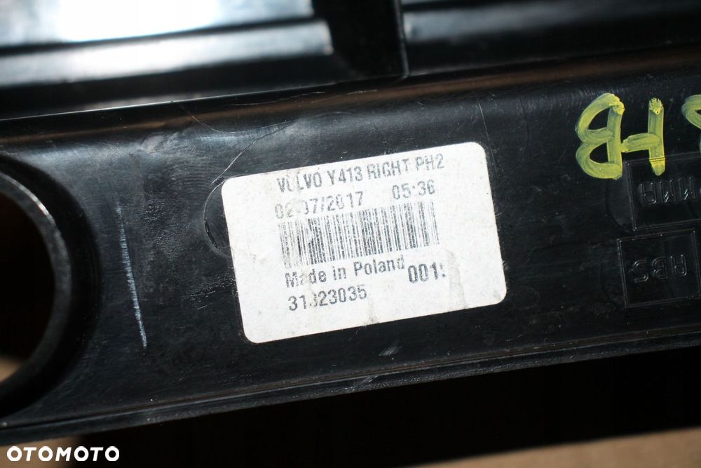 VOLVO XC60 TYLNA PRAWA LAMPA TYŁ PRAWY IGŁA - 6