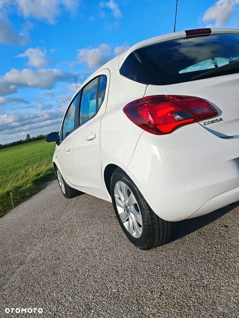Opel Corsa 1.2 16V Essentia - 2