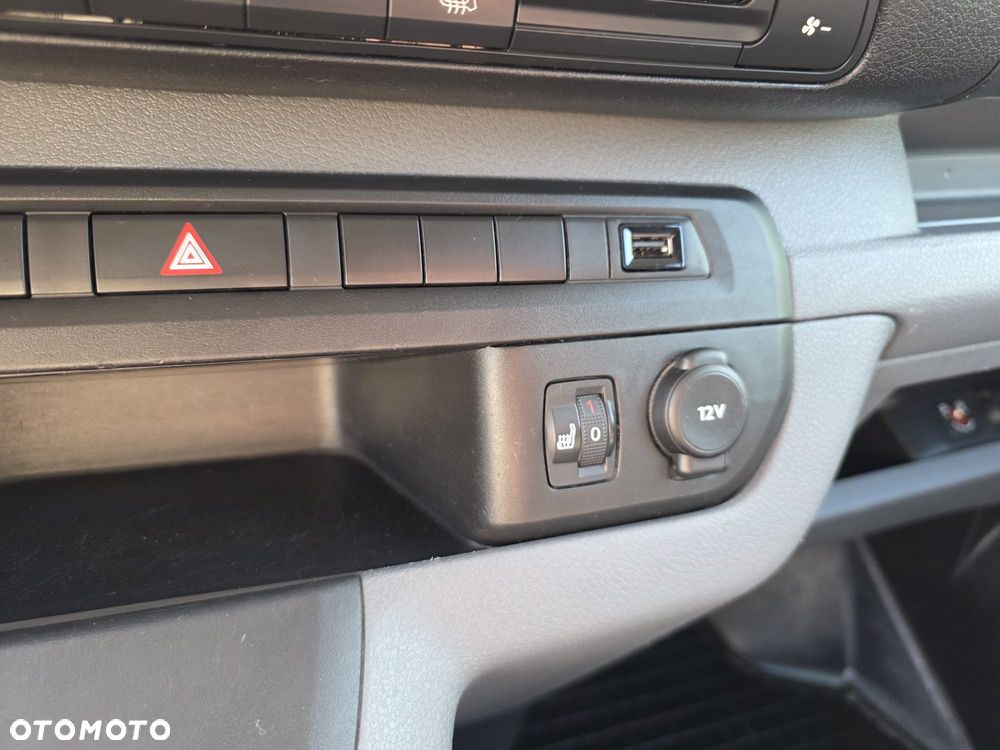 Opel Vivaro - 14