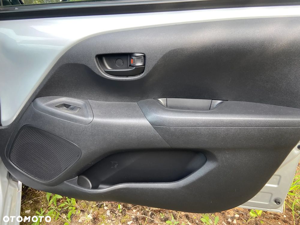 Citroën C1 AIRSCAPE PureTech 82 Shine - 28