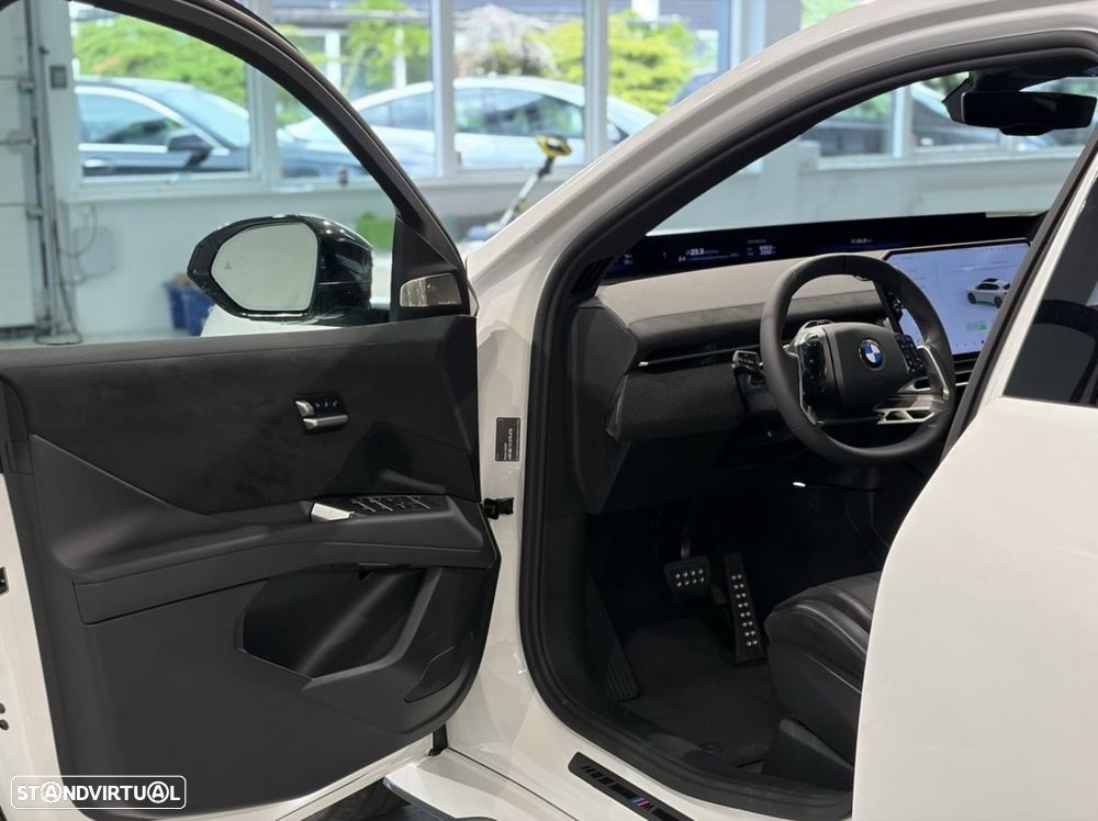 BMW iX3 50 xDrive Pack Desportivo M Pro - 21