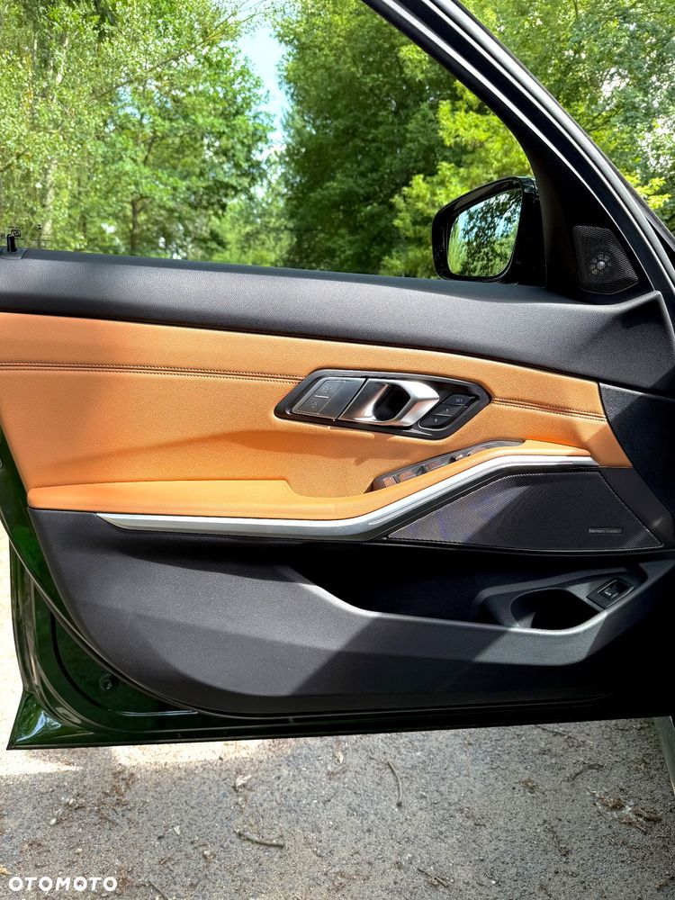BMW Seria 3 - 12