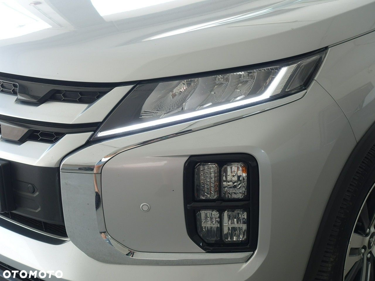 Mitsubishi ASX 2.0 Intense 4WD CVT - 28